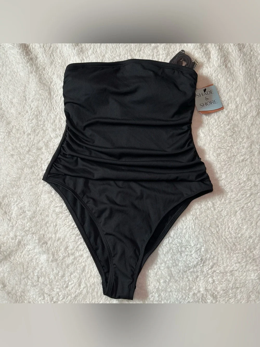 Shade & Shore Women’s Black Ribbed Bandeau One Piece Swimsuit Medium Cheeky NEW